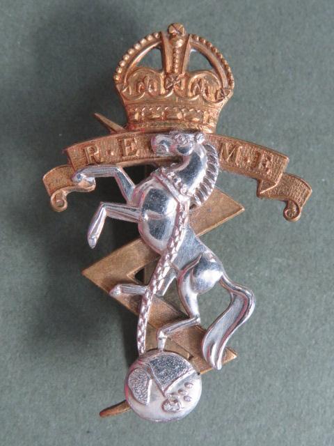 British Army 1947-1953 Royal Electrical & Mechanical Engineers Cap Badge