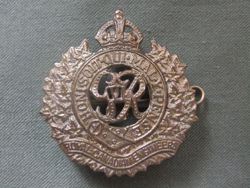 Canada WW2 Period Royal Canadian Engineers Cap Badge