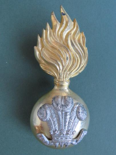 British Army Royal Welsh Fusiliers Busby Badge