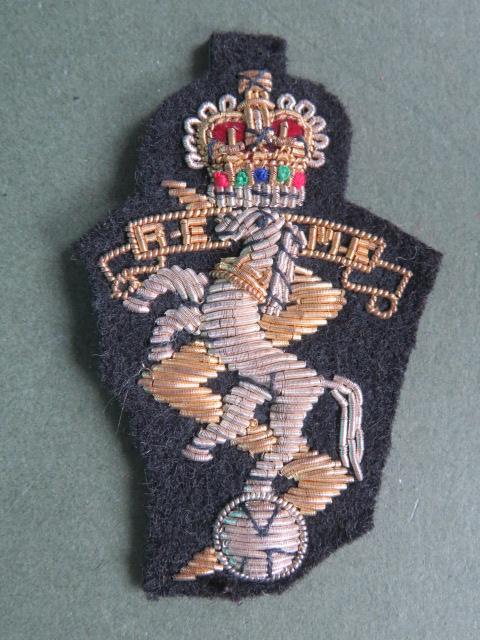 British Army The Royal Electrical & Mechanical Engineers Officers' Beret Badge