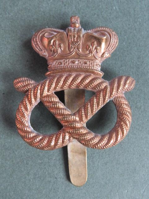 British Army QVC Staffordshire Yeomanry (Queen's Own Royal Regiment) Cap Badge