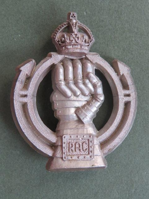 British Army WW2 Economy Royal Armoured Corps Cap Badge