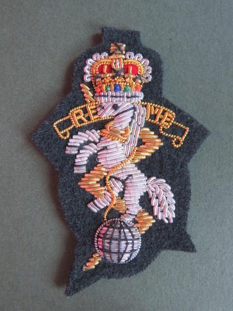 British Army The Royal Electrical & Mechanical Engineers Officer's Beret Badge