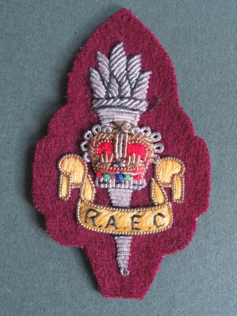 British Army Airborne Forces Royal Army Education Corps Officers' Beret Badge