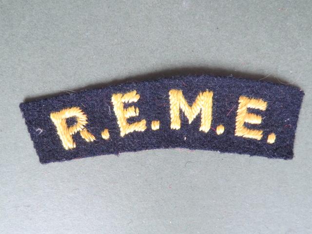 British Army WW2 Royal Electrical & Mechanical Engineers Shoulder Titles