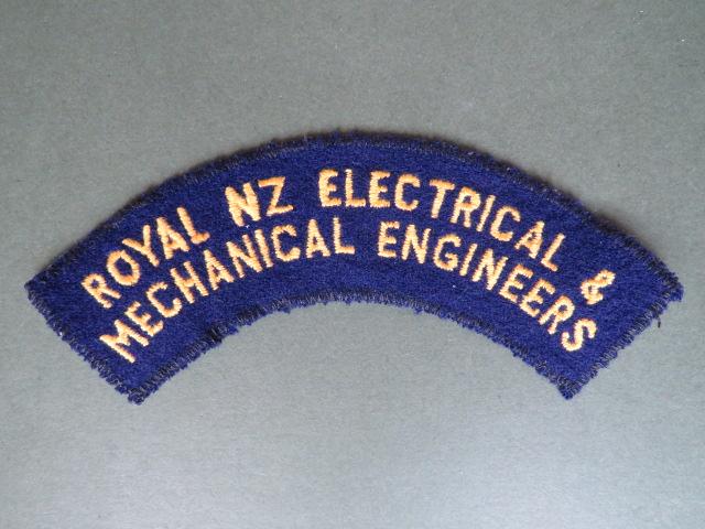 New Zealand Royal New Zealand Electrical & Mechanical Engineers Shoulder Title