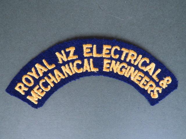 New Zealand Royal New Zealand Electrical & Mechanical Engineers Shoulder Title