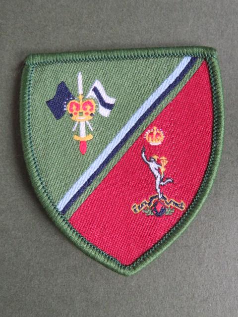 British Army 11 Royal School of Signals) Signal Regiment Patch