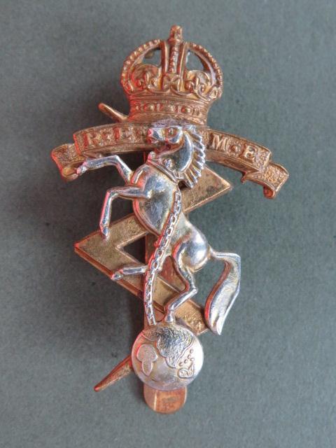 British Army 1947-1953 Royal Electrical & Mechanical Engineers Cap Badge