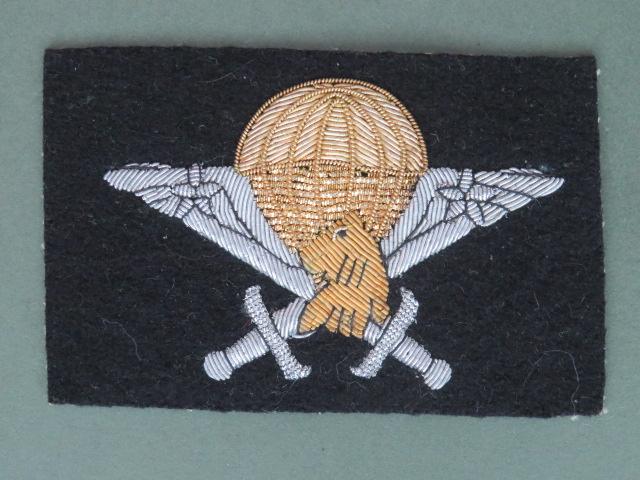Cameroon Army Dress Uniform / Officers Parachute Wings