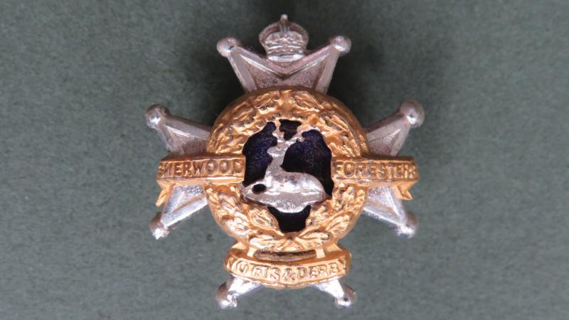 British Army The Sherwood Foresters (Nottinghamshire & Derbyshire Regiment) Officers' Collar Badge