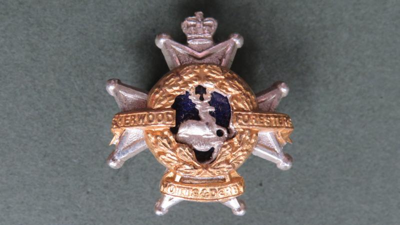 British Army The Sherwood Foresters (Nottinghamshire & Derbyshire Regiment) Officers' Collar Badge