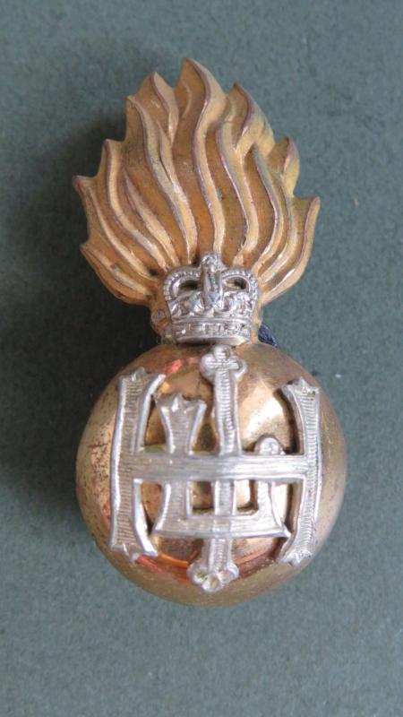 British Army Royal Highland Fusiliers Officers Collar Badge