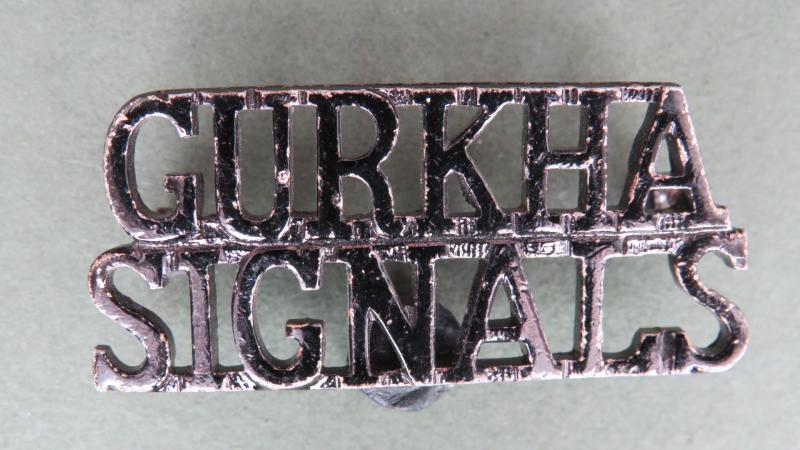 British Army Queen's Gurkha Signals Shoulder Title