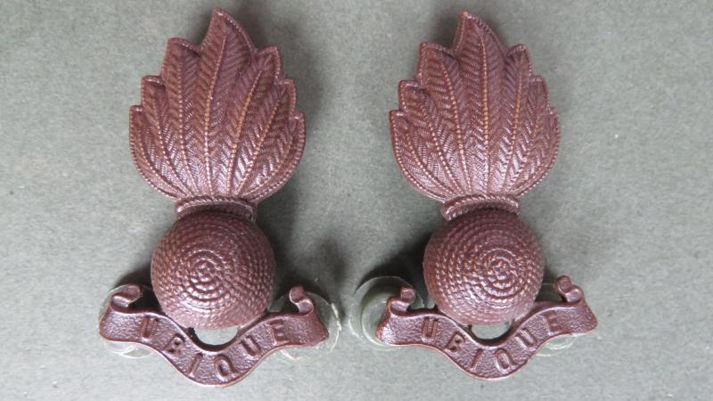 British Army Royal Artillery Officers Service Dress Collar Badges