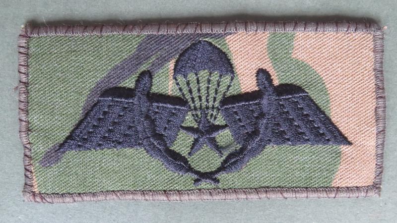Netherlands Army Parachute Wings With Combat Jump Wreath