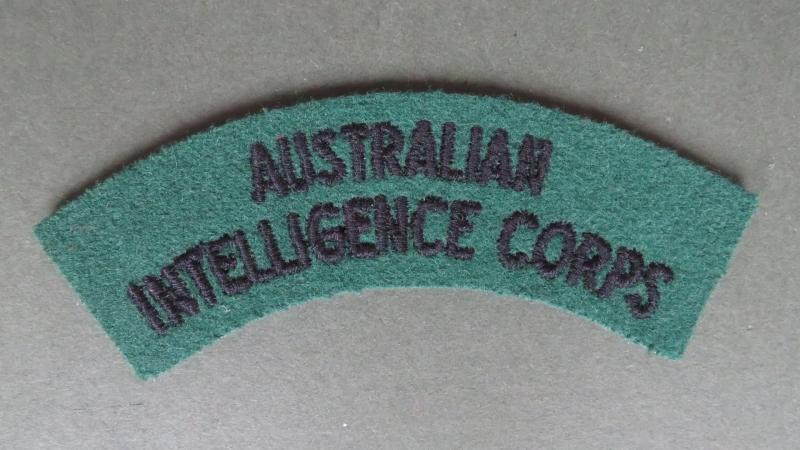 Australia Army Post 1962-1980's Australian Intelligence Corps Shoulder Title
