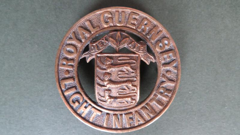 British Army The Royal Guernsey Militia Plate Centre