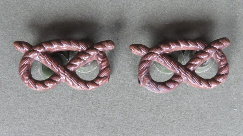 British Army The South Staffordshire Regiment Officers Service Dress Collar Badges