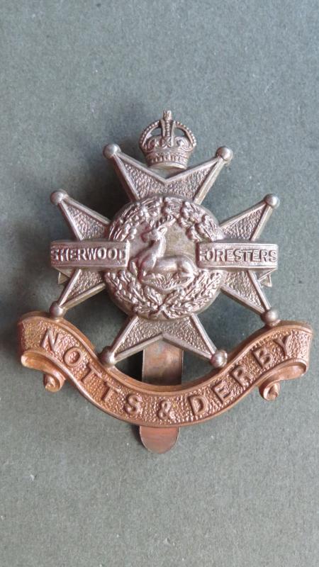 British Army Pre 1953 The Sherwood Foresters (Nottinghamshire & Derbyshire Regiment) Cap Badge
