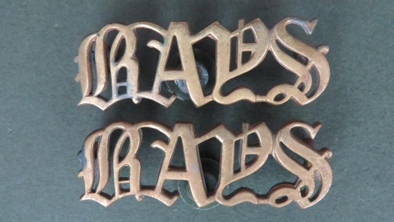 British Army The Queen's Bays (2nd Dragoon Guards) Shoulder Titles