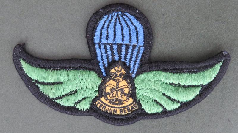 Brunei Army 1978-1981 Parachute & Tactical Delivery Unit, Royal Brinei Malay Regiment Parachute Wings
