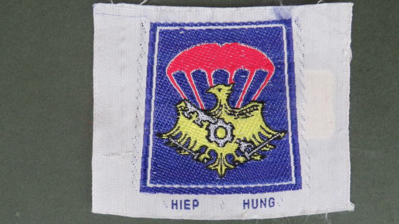 Republic of Vietnam 1960's/1970's Airborne Support Battalion, Technical Service Company Shoulder Patch
