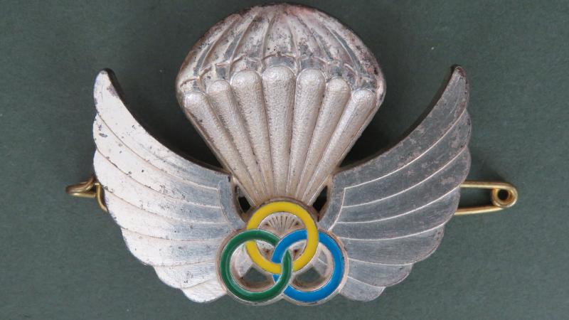 Gabon Obsolete Parachute Jump Instructor Wings