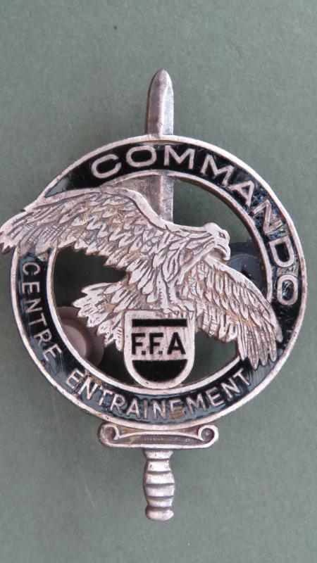 France COMMANDO TRAINING CENTRE F.F.A. (French Forces in Germany) Pocket Crest