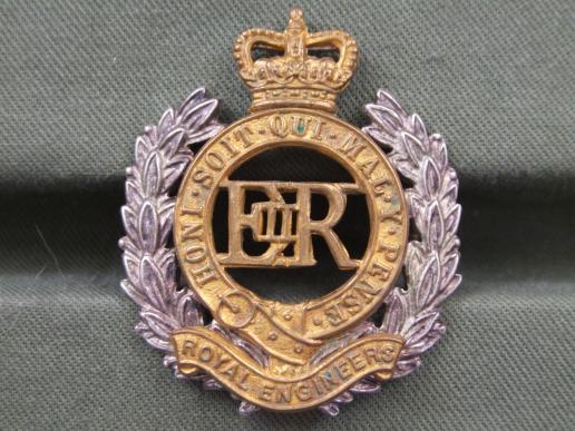 British Army Royal Engineers EIIR Officer's Service Dress Cap Badge