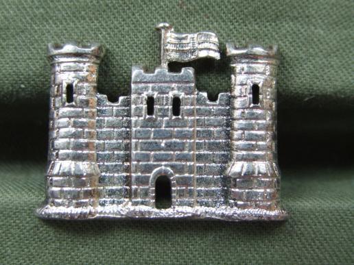 British Army The Inniskilling (6th Dragoons) Officer's Collar Badge
