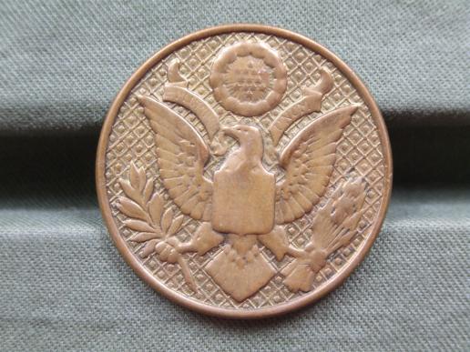 USA  Army WW2 Enlisted Soldiers Cap Badge