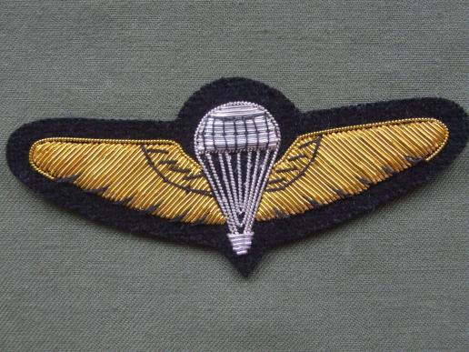 Malaysia Basic Parachute Dress Wings