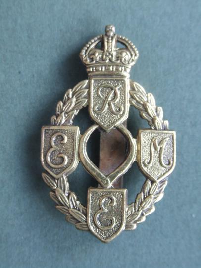 British Army Pre 1942 Royal Electrical & Mechanical Engineers Cap Badge