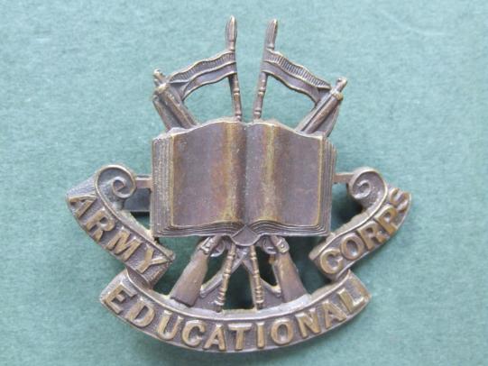 British Army The Army Education Corps 1927 Pattern Officer's Service Dress Cap Badge