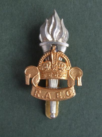 British Army Royal Army Education Corps Cap Badge