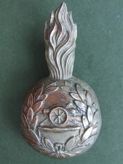 British Army Victorian Period Royal Artillery Volunteers Busby Badge and Plume Holder