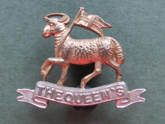 British Army The Queen's Royal Regiment (West Surrey) Post 1904 Pattern Collar Badge