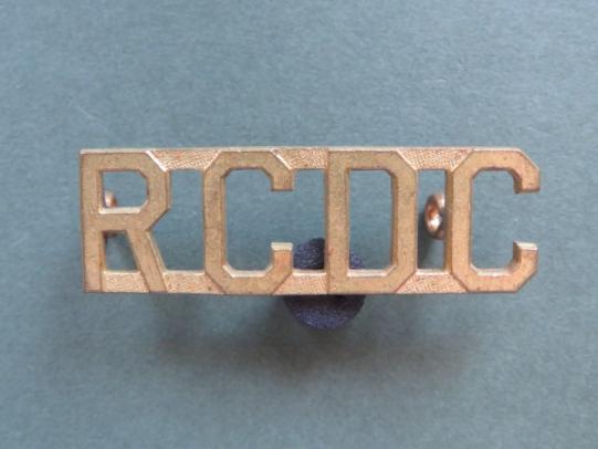 Canada Royal Canadian Dental Corps Shoulder Title