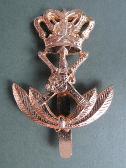 Sultan of Oman Air Force Officer's  Hat Badge