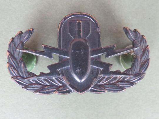 USA Senior Explosive Ordnance Explosive Badge