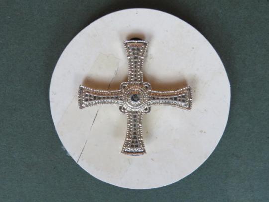 British Army Durham / Northumbrian Universities Officer Training Corps Cap Badge