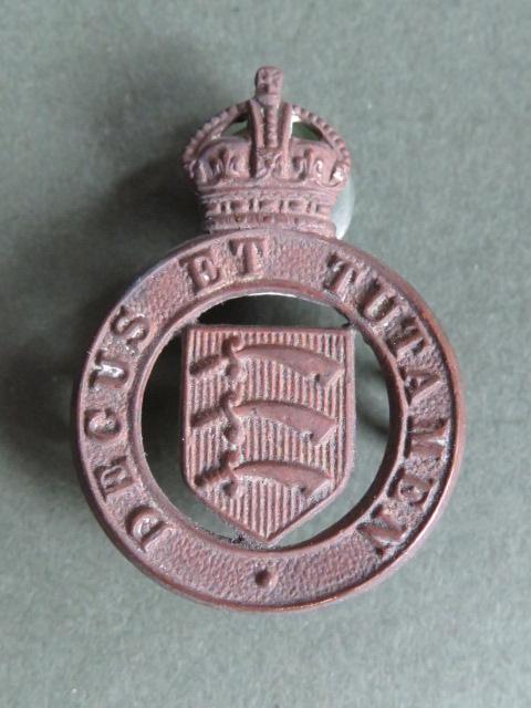 British Army Pre 1953 Essex Yeomanry Cap / Collar Badge