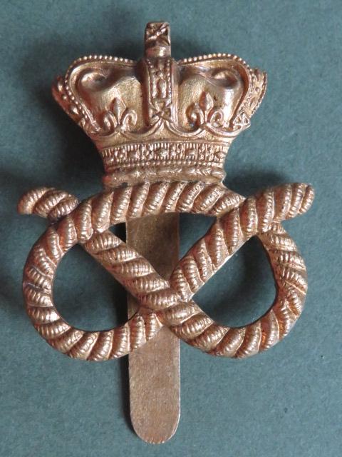 British Army QVC Staffordshire Yeomanry (Queen's Own Royal Regiment) Cap Badge